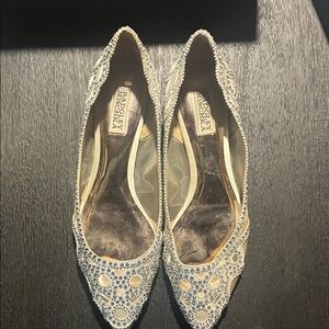 Badgley Mischka Women's Silver Embellished Flats